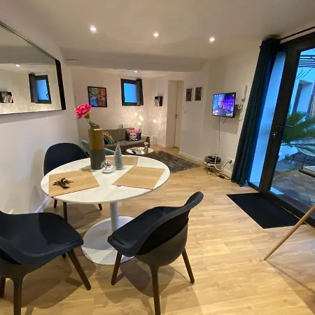 Joli Avec Cour Privée Proche Gare&centre *