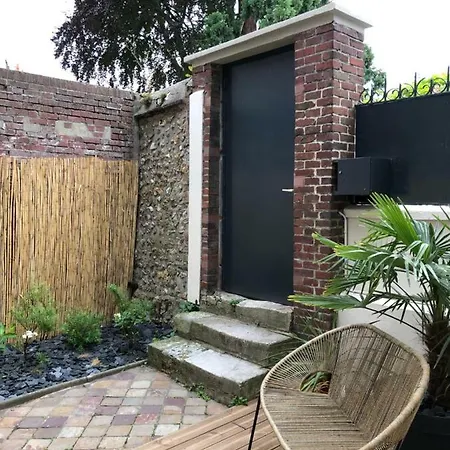Joli Avec Cour Privée Proche Gare&centre Appartement Rouen
