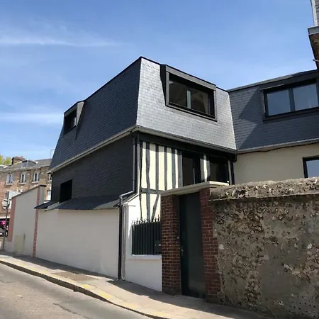Appartement Joli Avec Cour Privée Proche Gare&centre Rouen